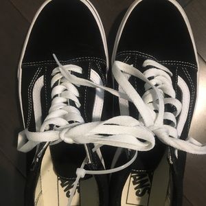Black Old Skool Vans size 7 mens 8.5 women